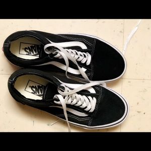 Brand new(without box) vans old skools